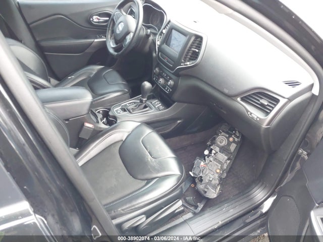 1C4PJLLB7KD122733 Jeep Cherokee Latitude Plus Fwd
