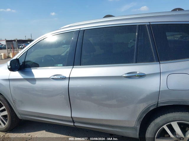 Honda Pilot Touring 2017 5FNYF6H9XHB087586 Image 14