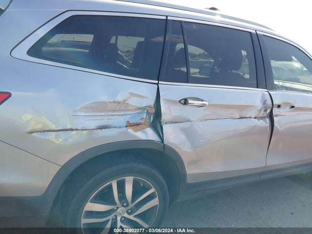 Honda Pilot Touring 2017 5FNYF6H9XHB087586 Image 6