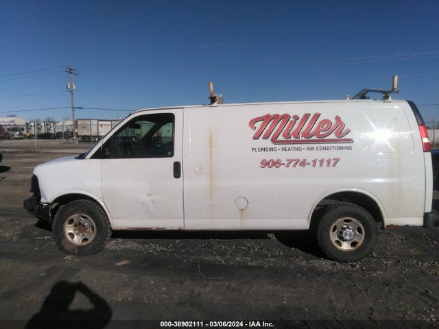 Chevrolet Express 3500 Work Van 2014 1GCZGTCA6E1146414 Image 14