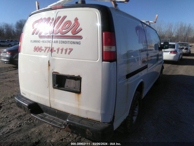 Chevrolet Express 3500 Work Van 2014 1GCZGTCA6E1146414 Image 4