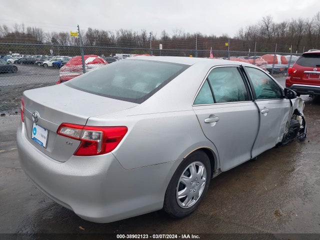 Toyota CAMRY LE 2014 4T4BF1FK1ER341656 Image 4