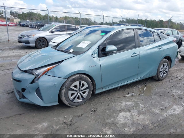 Toyota Prius Four 2016 JTDKARFU5G3016109 Image 2