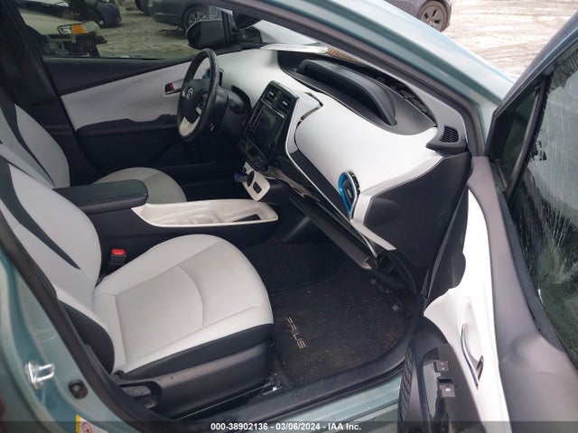Toyota Prius Four 2016 JTDKARFU5G3016109 Image 5