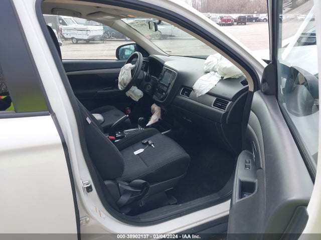 Mitsubishi Outlander Es 2018 JA4AD2A39JZ026259 Image 5