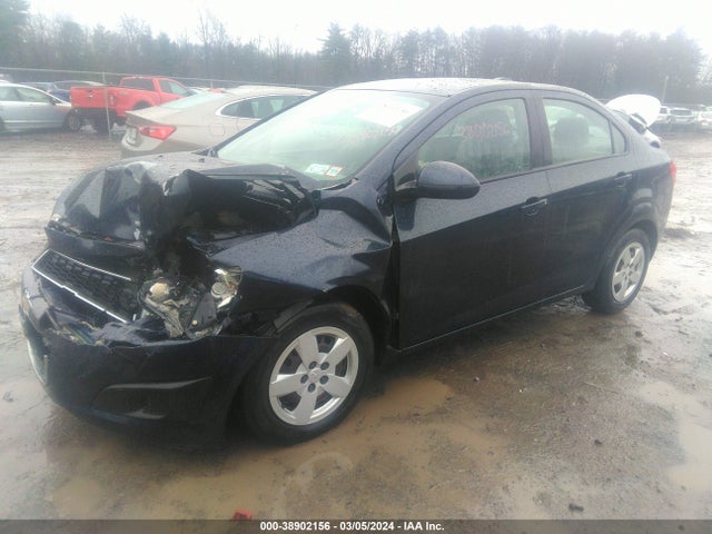 Chevrolet Sonic Ls Auto 2016 1G1JA5SHXG4118960 Image 2