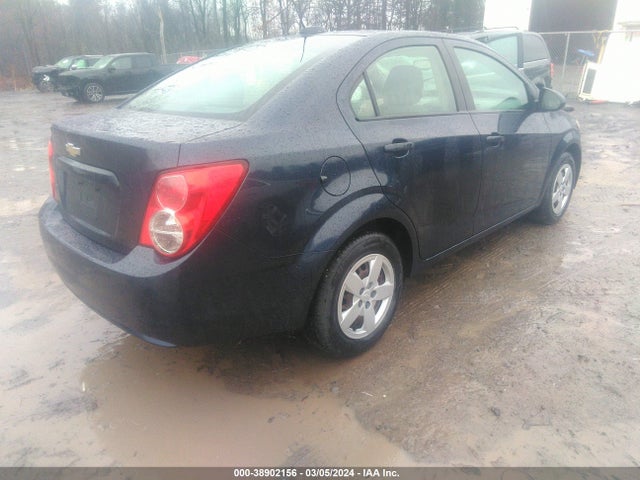 Chevrolet Sonic Ls Auto 2016 1G1JA5SHXG4118960 Image 4
