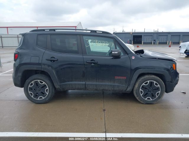 ZACCJBCBXHPF92239 Jeep Renegade Trailhawk 4x4