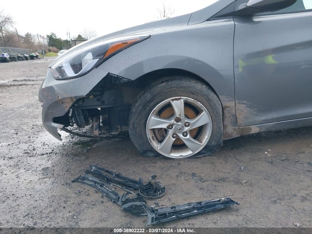 Hyundai ELANTRA SE 2014 5NPDH4AE1EH524215 Image 13