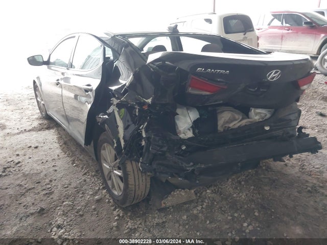 Hyundai ELANTRA SE 2016 5NPDH4AE4GH706445 Image 3