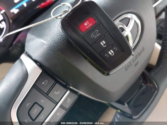 5TDFZRBH8NS200118 Toyota Highlander Platinum