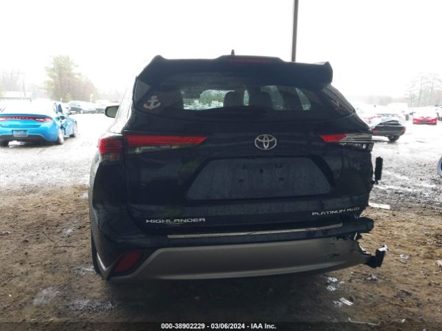 5TDFZRBH8NS200118 Toyota Highlander Platinum