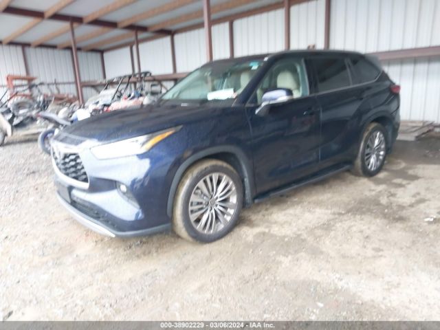 5TDFZRBH8NS200118 Toyota Highlander Platinum