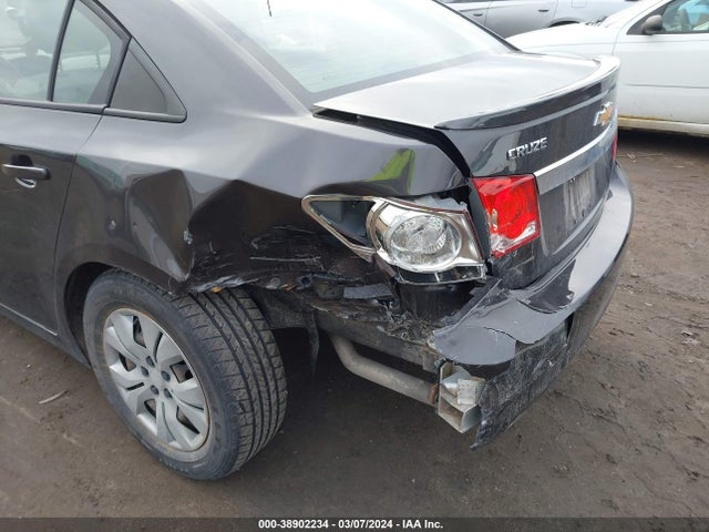 Chevrolet Cruze Ls Manual 2014 1G1PB5SH4E7106144 Image 6