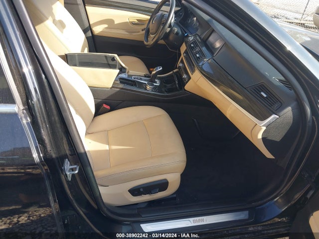 BMW 528I 2016 WBA5A5C50GD528595 Image 5