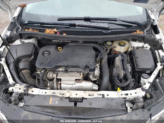 Chevrolet Cruze Lt Auto 2018 1G1BE5SM6J7182120 Image 10