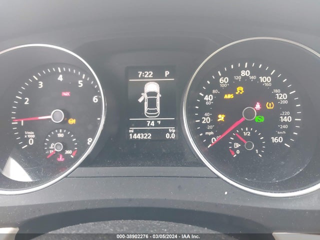 3VWDB7AJ6JM229130 Volkswagen Jetta 1.4t Se/1.4t Wolfsburg Edition