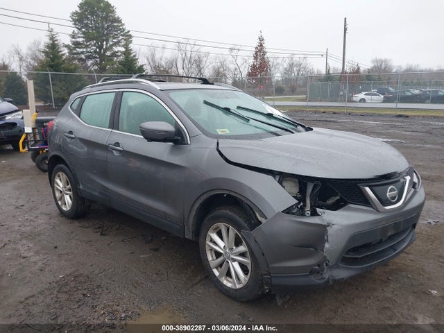 Nissan Rogue Sport Sv 2018 JN1BJ1CR5JW290551 zdjęcie główne
