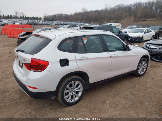 2014 BMW X1 XDRIVE28I VIN: WBAVL1C55EVY12296