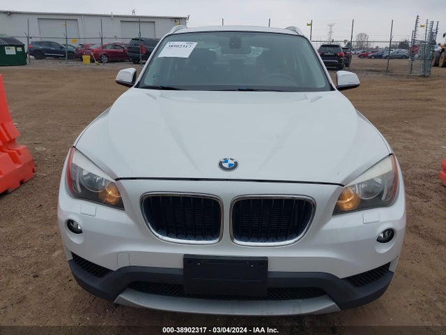 2014 BMW X1 XDRIVE28I VIN: WBAVL1C55EVY12296