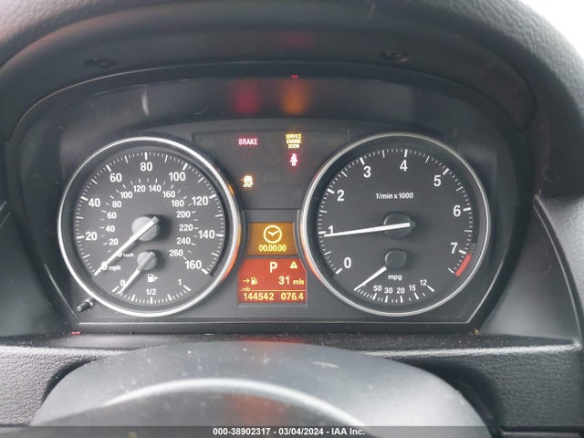 2014 BMW X1 XDRIVE28I VIN: WBAVL1C55EVY12296