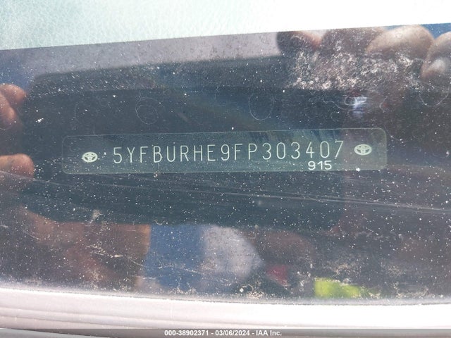 Toyota COROLLA LE 2015 5YFBURHE9FP303407 Image 9