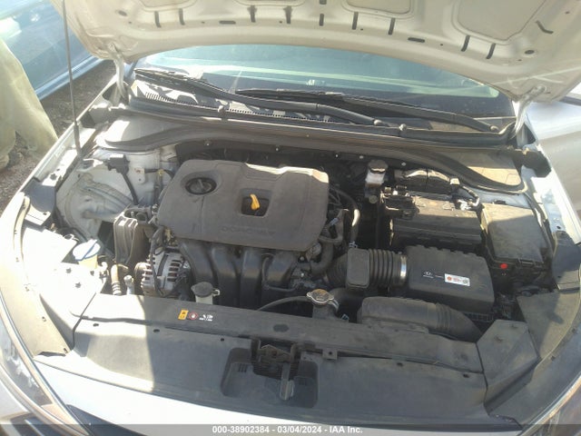 Hyundai ELANTRA SE 2019 KMHD74LF1KU786094 Image 10