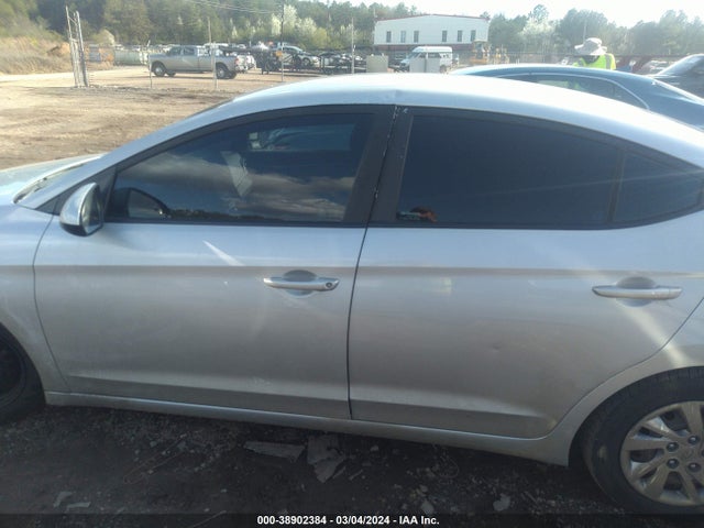 Hyundai ELANTRA SE 2019 KMHD74LF1KU786094 Image 14