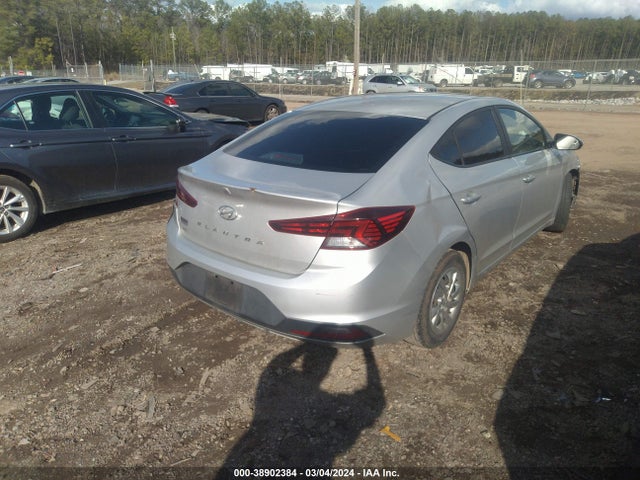 Hyundai ELANTRA SE 2019 KMHD74LF1KU786094 Image 4