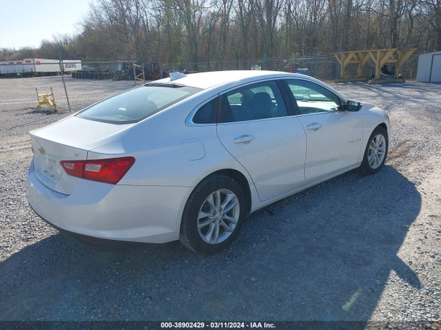 Chevrolet MALIBU LT 2018 1G1ZD5ST9JF198097 Image 4