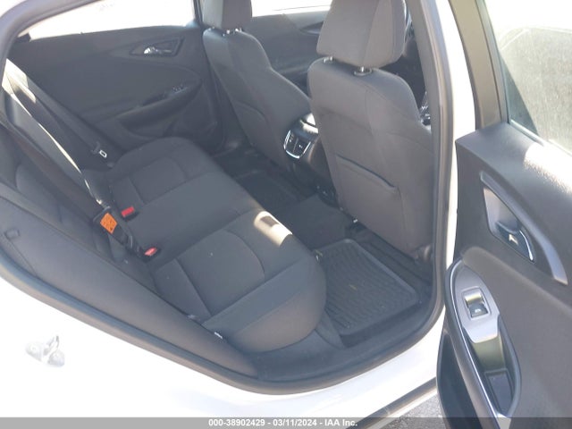 Chevrolet MALIBU LT 2018 1G1ZD5ST9JF198097 Image 8