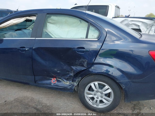 Chevrolet Sonic Lt Auto 2016 1G1JC5SH4G4130242 Image 6