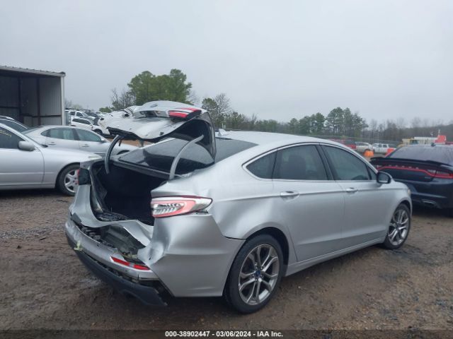 3FA6P0CD4KR140940 Ford FUSION SEL