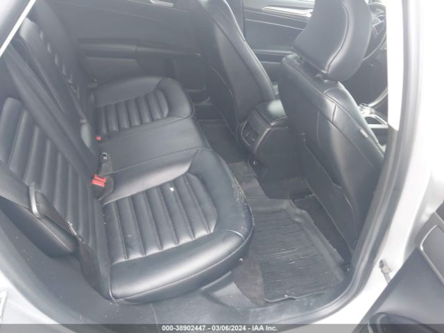 3FA6P0CD4KR140940 Ford FUSION SEL