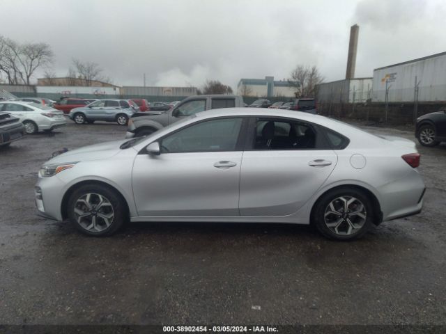3KPF24AD4KE046826 KIA Forte Lxs
