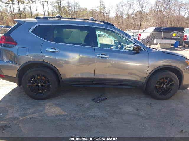 Nissan ROGUE SV 2018 5N1AT2MV2JC749746 Image 13