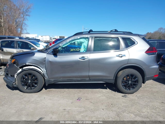 Nissan ROGUE SV 2018 5N1AT2MV2JC749746 Image 14