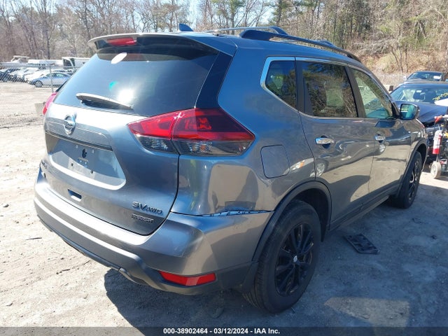 Nissan ROGUE SV 2018 5N1AT2MV2JC749746 Image 4