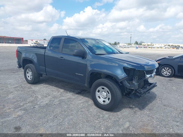 2019 1GCHSBEA3K1304401 main image