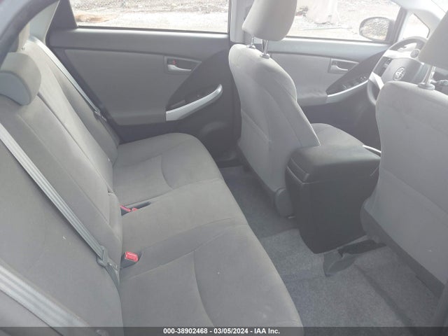 Toyota Prius Two 2015 JTDKN3DU8F0409591 Image 8