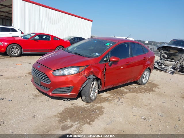 Ford FIESTA SE 2019 3FADP4BJ5KM109327 Image 2