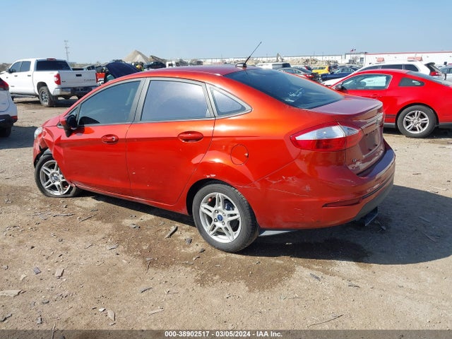 Ford FIESTA SE 2019 3FADP4BJ5KM109327 Image 3