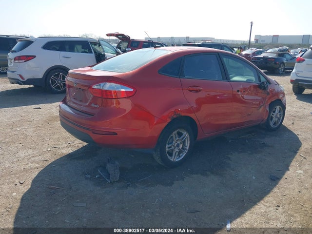 Ford FIESTA SE 2019 3FADP4BJ5KM109327 Image 4