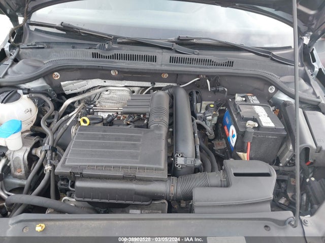 3VWDB7AJ0HM273084 Volkswagen Jetta 1.4t Se