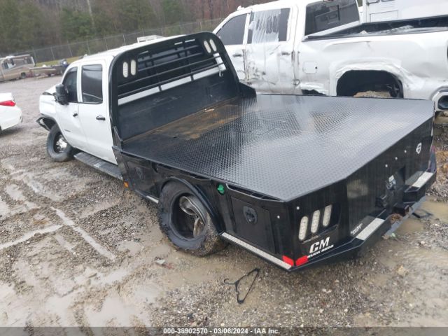 2018 GMC SIERRA 3500HD CHASSIS 1GD42VCY4JF276766 Photo 2