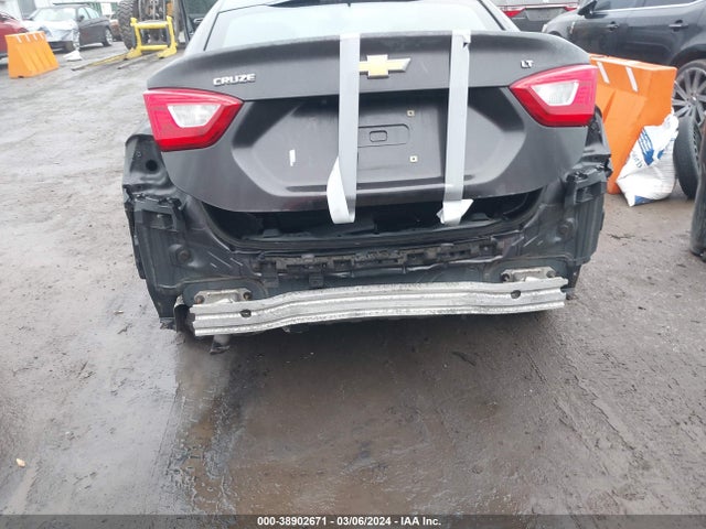 Chevrolet Cruze Lt Auto 2017 1G1BE5SM0H7171737 Image 13