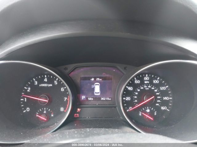 KNDMB5C1XK6543613 KIA SEDONA LX