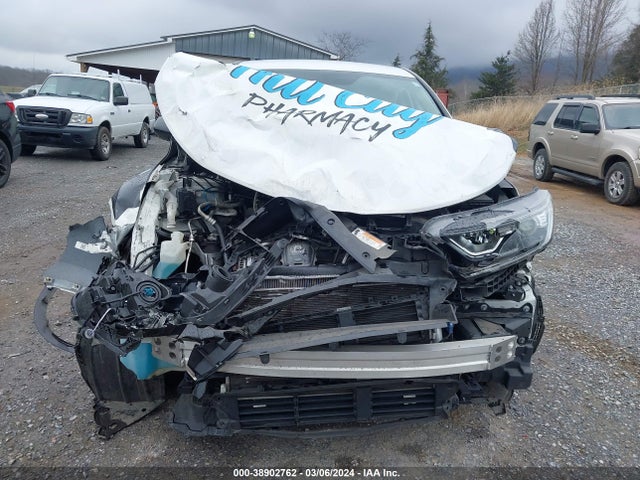 Honda CR-V LX 2019 2HKRW6H37KH225965 Image 13