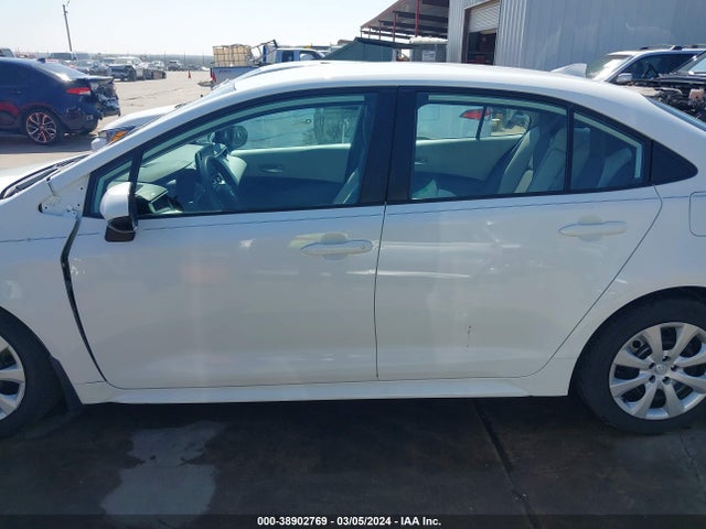 Toyota COROLLA LE 2021 5YFEPMAE9MP207856 Image 14