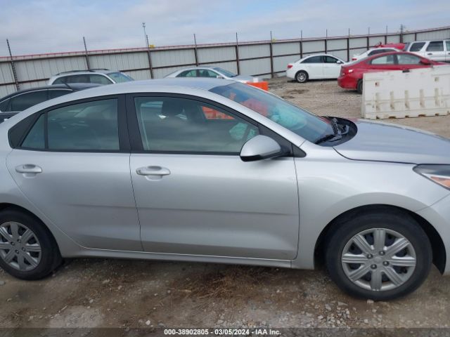3KPA24AD8ME412252 KIA RIO LX